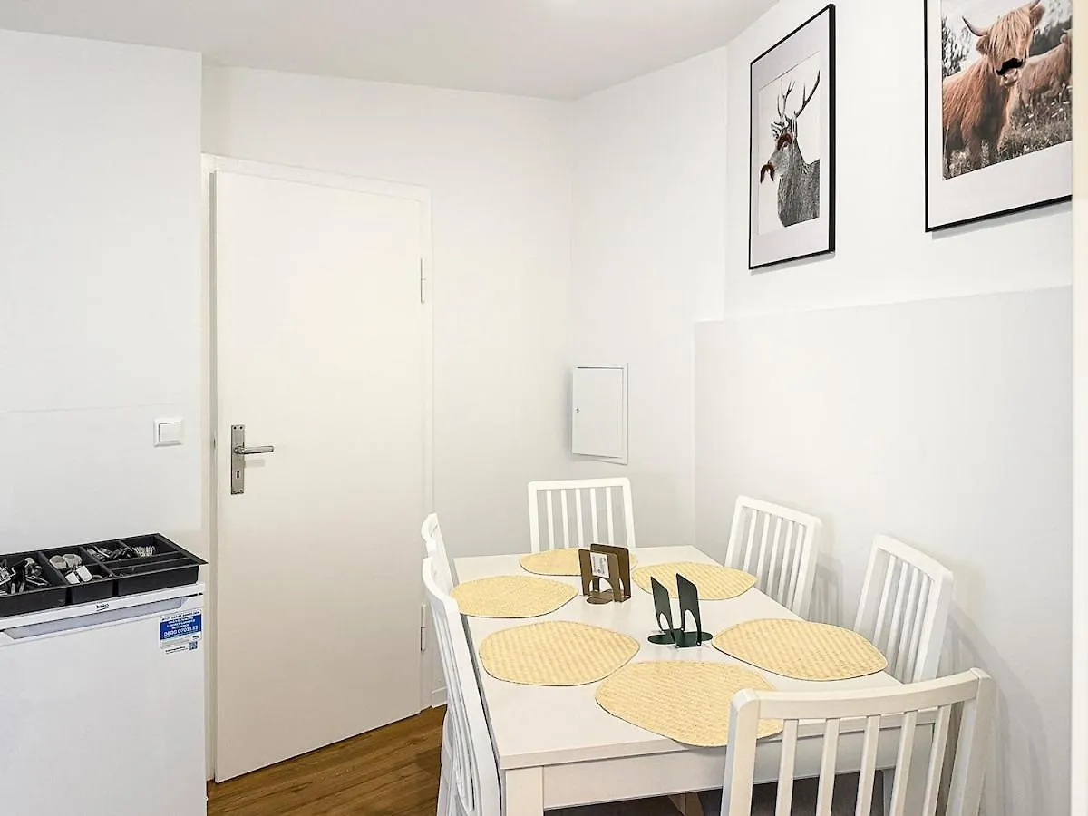 Holiday home Grill Patio & Games Sleeps 13 Villa Stuttgart Germany